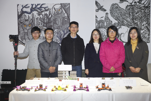 201712 12-光之翼參與創(chuàng)建蘇州工業(yè)園區(qū)無人機(jī)產(chǎn)業(yè)聯(lián)盟3_調(diào)整大小.png
